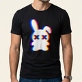 Schwarzes Techno T-Shirt mit Glitch-Hase und X-Augen im CMYK-Look als Frontprint – Rave Shirt