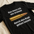 Kugel-Kopf Meme T-Shirt, Nahaufnahme des Frontprints – doppeldeutiger Spruch auf Schwarz
