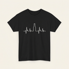 Schwarzes Bier-Shirt mit EKG-Linie und Bierflasche – Frontprint