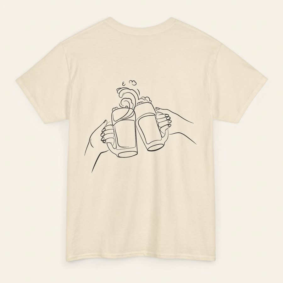 Unisex Bier Shirt von Krautlegenden mit minimalistischem Cheers-Motiv als Rückenprint